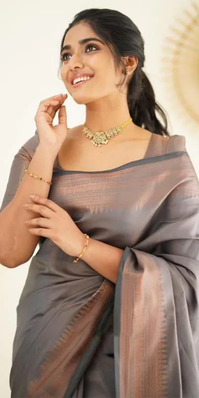 KP 4068 Grey Color Soft Lichi Silk Cloth Rich Pallu All Over Saree Events Casual, Wedding, Festive, Events Etc. Expected Delivery  4-6 Working Days @1349/- | Bollywood Sarees, Creative Sarees, Designer Sarees, Embroidered Sarees, Ethnic Saree, Modern Digital sarees, Party Wear Sarees, Sarees