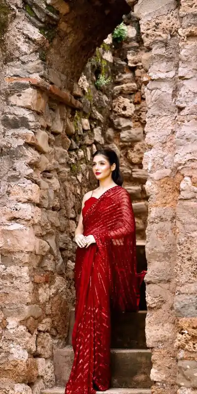 JR 601A Red Color Georgette Embroidery Sequence lace with piping Work Saree Casual, Wedding, Festive, Events Etc. Expected Delivery  4-6 Working Days @1749/- | Bollywood Sarees, Creative Sarees, Designer Sarees, Embroidered Sarees, Ethnic Saree, Modern Digital sarees, Party Wear Sarees, Sarees