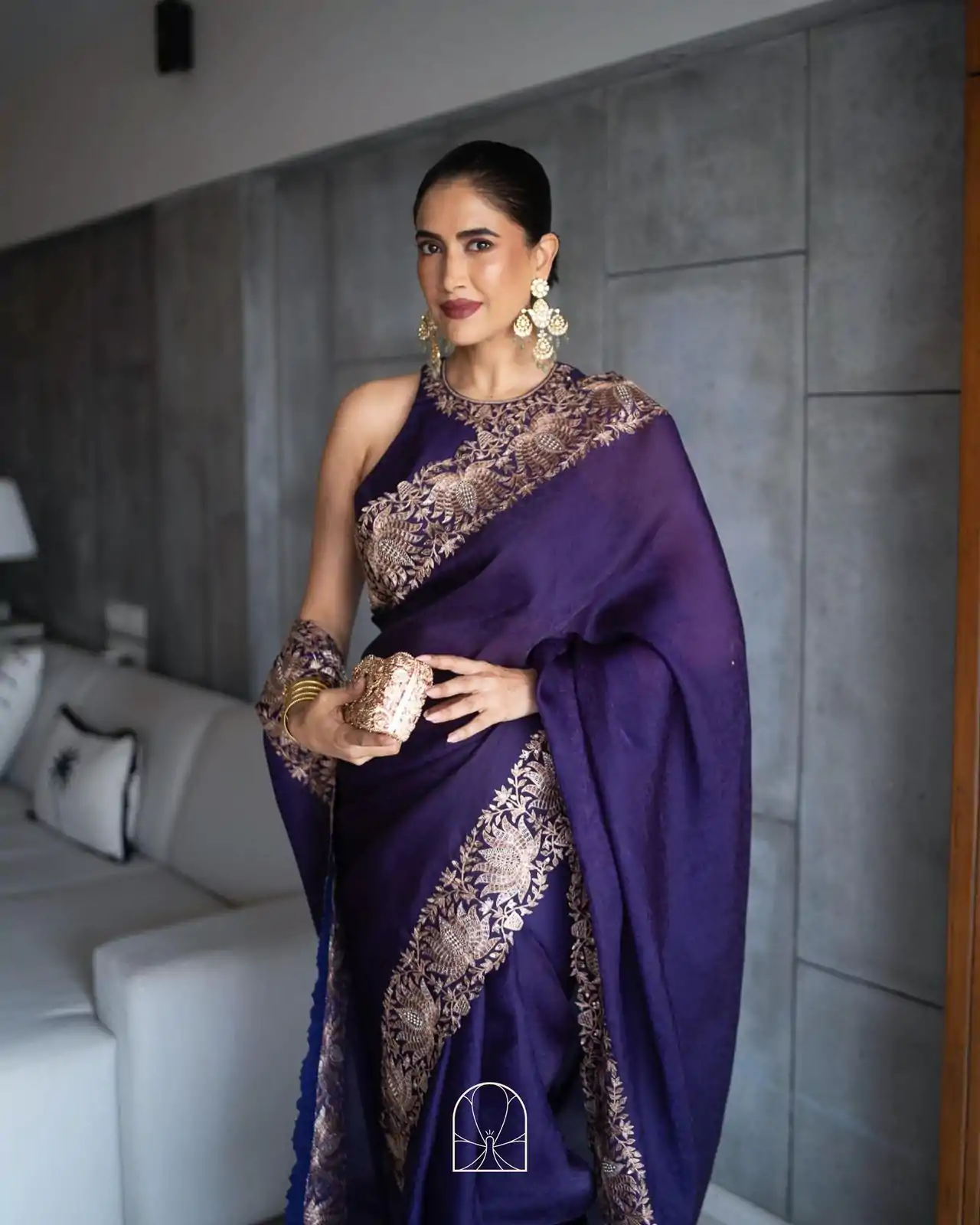 KD 461 Violet Color Faux Georgette Thread With Sequence Saree Casual, Party, Wedding, Festive, Events Etc.  Expected Delivery  4-6 Working Days @1949/- Only | Bollywood Sarees, Creative Sarees, Designer Sarees, Embroidered Sarees, Ethnic Saree, Modern Digital sarees, Party Wear Sarees, Sarees