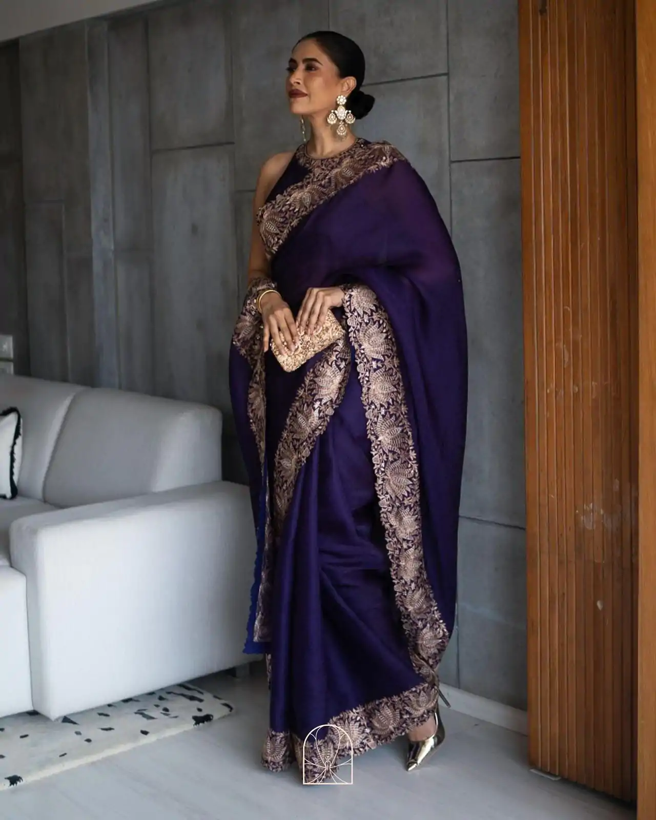 KD 461 Violet Color Faux Georgette Thread With Sequence Saree Casual, Party, Wedding, Festive, Events Etc.  Expected Delivery  4-6 Working Days @1949/- Only | Bollywood Sarees, Creative Sarees, Designer Sarees, Embroidered Sarees, Ethnic Saree, Modern Digital sarees, Party Wear Sarees, Sarees