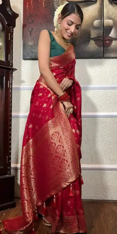 DDF 128 Red Color Banarasi Soft Silk Extra Ordinary Design Saree Casual, Party Wear, Events, Festivals Etc. Expected Delivery 4-6 Working Days 1399/- | Bollywood Sarees, Creative Sarees, Designer Sarees, Embroidered Sarees, Ethnic Saree, Modern Digital sarees, Party Wear Sarees, Sarees