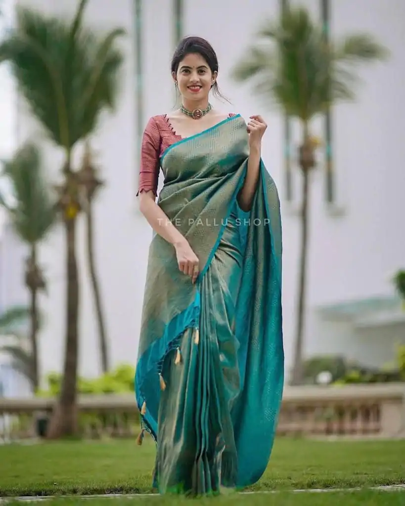 KP 4099 Blue Color Soft Lichi Silk Cloth Rich Pallu All Over Saree Events Casual, Wedding, Festive, Events Etc. Expected Delivery 4-6 Working Days @1349/- | Bollywood Sarees, Creative Sarees, Designer Sarees, Embroidered Sarees, Ethnic Saree, Modern Digital sarees, Party Wear Sarees, Sarees
