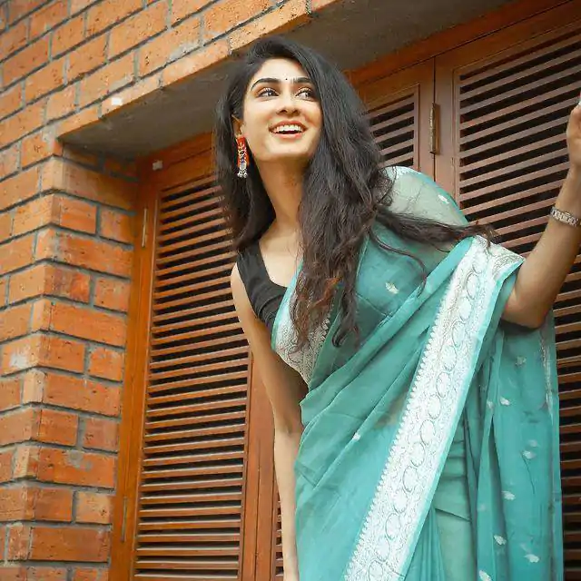 DDF 301 Blue Color Soft Lichi Silk Ordinary Design Rich Pallu Saree Casual, Party Wear, Events, Festivals Etc. Expected Delivery 4-6 Working Days 1449/- | Bollywood Sarees, Creative Sarees, Designer Sarees, Embroidered Sarees, Ethnic Saree, Modern Digital sarees, Party Wear Sarees, Sarees