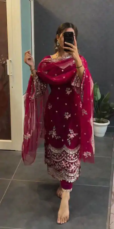 LG 1757 Pink Color Blooming Georgette Embroidery Salwar Suit Casual, Wedding, Festive, Events Expected Delivery 4-6 Working Days @1899/- | Jump Suits, Casual Suits, Creative suits, Designer Suits, Palazzo Suits, Party Wear Suits, Patiala Suits, Salwar suit, Straight Suits