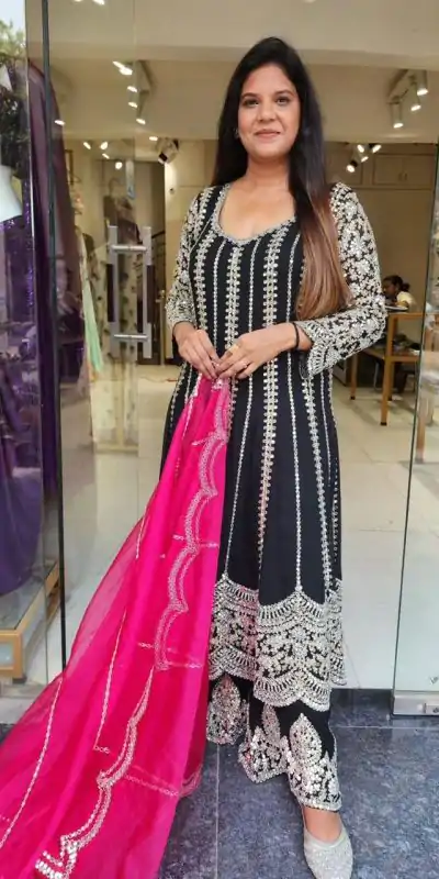 VLM 181 Black Color Chinon Silk Embroidery Sequence Salwar Suit Wedding, Party, Festive, Events Expected Delivery 4-6 Working Days @ 2249/- Only | Casual Suits, Creative suits, Designer Suits, Party Wear Suits, Salwar suit, Straight Suits