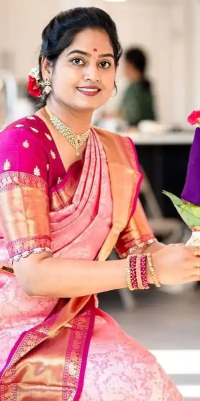 SC Niyati silk Pink Color Soft Silk Golden And Silver Zari Design Saree Casual, Party Wear, Events, Festivals Etc. Expected Delivery 4-6 Working Days 1599/- | Bollywood Sarees, Creative Sarees, Designer Sarees, Embroidered Sarees, Ethnic Saree, Modern Digital sarees, Party Wear Sarees, Sarees