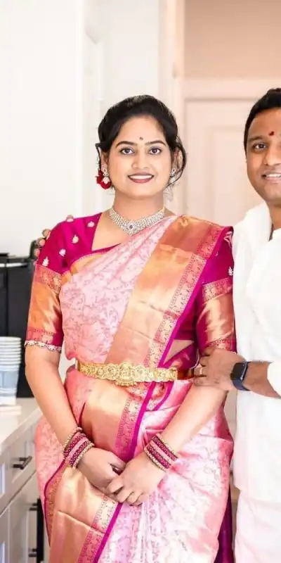 SC Niyati silk Pink Color Soft Silk Golden And Silver Zari Design Saree Casual, Party Wear, Events, Festivals Etc. Expected Delivery 4-6 Working Days 1599/- | Bollywood Sarees, Creative Sarees, Designer Sarees, Embroidered Sarees, Ethnic Saree, Modern Digital sarees, Party Wear Sarees, Sarees