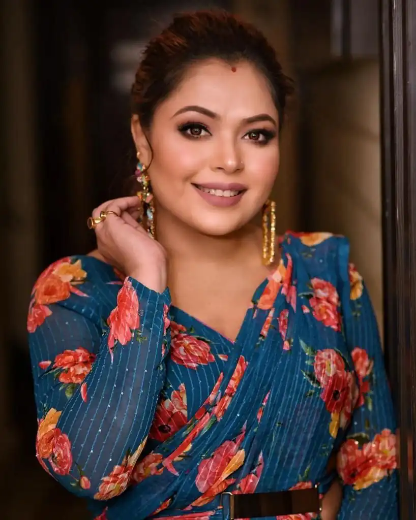 NT 157 Royal Blue Color Georgette Digital Printed All Over Saree Events Casual Wedding Festive . Expected Delivery  4-6 Working Days @1399/- | Bollywood Sarees, Creative Sarees, Designer Sarees, Embroidered Sarees, Ethnic Saree, Modern Digital sarees, Party Wear Sarees, Sarees