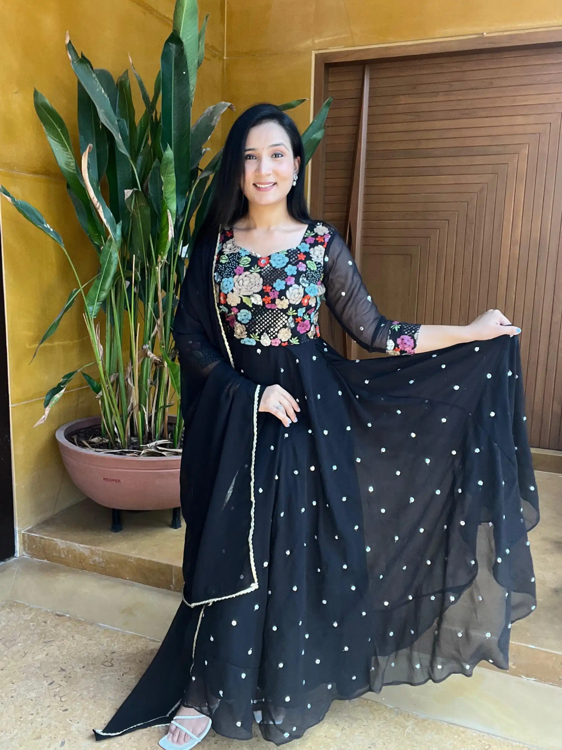   Ram 007 Black Color Fox Georgette Embroidery Lace Work Gown Casual, Wedding, Party, Festive, Events Etc. Expected Delivery 4-6 Working Days @2049/- | Bollywood Gowns, Creative Gowns, Designer Gowns, Embroidered Gowns, Gowns, Party Wear Gowns