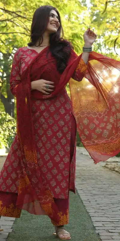 DDH BERRY MAROON Color Viscose Cotton Printed Work Salwar Suit Casual, Party, Wedding, Festive, Events Etc. Expected Delivery 4-6 Working Days @1549/- | Casual Suits, Creative suits, Designer Suits, Palazzo Suits, Party Wear Suits, Patiala Suits, Salwar suit, Straight Suits