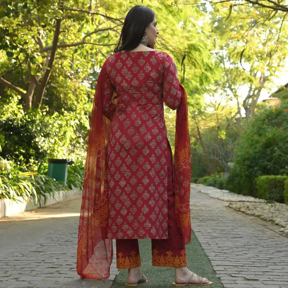 DDH BERRY MAROON Color Viscose Cotton Printed Work Salwar Suit Casual, Party, Wedding, Festive, Events Etc. Expected Delivery 4-6 Working Days @1549/- | Casual Suits, Creative suits, Designer Suits, Palazzo Suits, Party Wear Suits, Patiala Suits, Salwar suit, Straight Suits