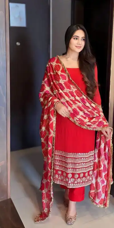 VLM 169 Red color Georgette Embroidery Work Salwar Suit Casual, Wedding, Party, Festive, Events . Expected Delivery  4-6 Working Days @1899/- | Jump Suits, Casual Suits, Creative suits, Designer Suits, Palazzo Suits, Party Wear Suits, Patiala Suits, Salwar suit, Straight Suits