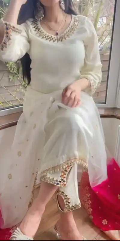 VLM 178 White Color Chinnon Silk Embroidery Work Salwar Suit Wedding, Party, Festive, Events Expected Delivery 4-6 Working Days @ 1899/- Only | Casual Suits, Creative suits, Designer Suits, Party Wear Suits, Salwar suit, Straight Suits
