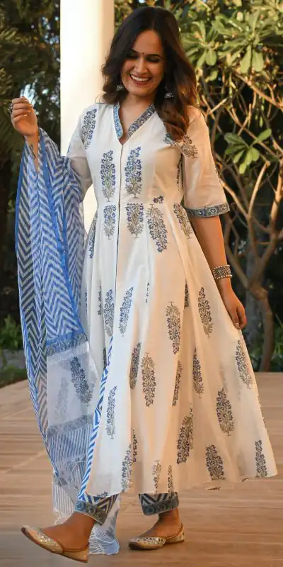 DDH HINA WHITE Color Viscose Cotton Printed Work Salwar Suit Casual, Party, Wedding, Festive, Events Etc.  Expected Delivery 4-6 Working Days @1669/- | Casual Suits, Creative suits, Designer Suits, Palazzo Suits, Party Wear Suits, Patiala Suits, Salwar suit, Straight Suits