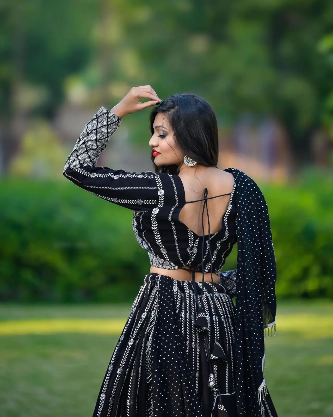Ram 001 Black Color Georgette Sequence Thread Work With Zari Lehenga Choli Casual, Wedding, Festive, Events Expected Delivery 4-6 Working Days @2949/- | Bollywood Lehenga, Creative Lehenga, Designer Lehenga, Embroidered Lehenga, Lehenga, Party Wear Lehenga
