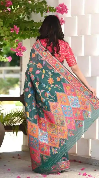 DDF 501 Green Color Kashmiri Running Thread Zari Work Saree Casual, Party Wear, Events, Festivals Etc. Expected Delivery 4-6 Working Days 2399/- | Bollywood Sarees, Creative Sarees, Designer Sarees, Embroidered Sarees, Ethnic Saree, Modern Digital sarees, Party Wear Sarees, Sarees