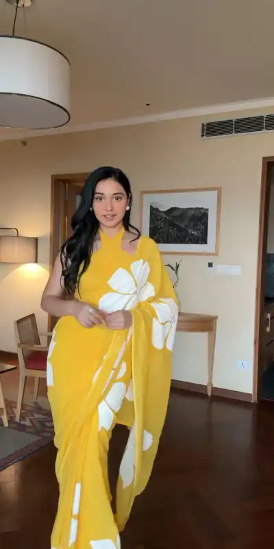 SC 264 Yellow Color Pure Soft Georgette Silk Design All Over Saree , Party Wear, Events, Festivals Expected Delivery 4-6 Working Days 1599/- | Bollywood Sarees, Creative Sarees, Designer Sarees, Embroidered Sarees, Ethnic Saree, Modern Digital sarees, Party Wear Sarees, Sarees