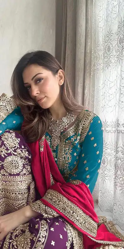 SSR 447 Blue Color Georgette Embroidery Salwar Suit Wedding, Party, Festive, Events Expected Delivery 4-6 Working Days @ 2249/- Only | Casual Suits, Creative suits, Designer Suits, Party Wear Suits, Salwar suit, Straight Suits