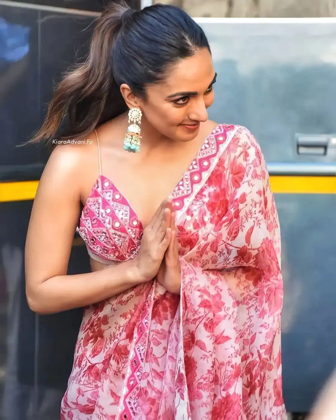 NT 209 Pink Color Georgette Embroidery Thread Mirror Saree Events Casual Wedding Festive . Expected Delivery 4-6 Working Days @1599/- | Bollywood Sarees, Creative Sarees, Designer Sarees, Embroidered Sarees, Ethnic Saree, Modern Digital sarees, Party Wear Sarees, Sarees