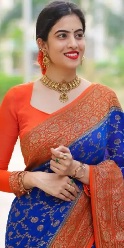 ES 8153 Blue Color Soft Lichi Silk Beautiful Design Work Saree Casual, Wedding, Party, Festive, Events Etc. Expected Delivery 4-6 Working Days @1499/- | Bollywood Sarees, Creative Sarees, Designer Sarees, Embroidered Sarees, Ethnic Saree, Modern Digital sarees, Party Wear Sarees, Sarees