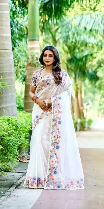 BT 3086 White Color Organza Silk Embroidery Thread Work Saree Events Casual, Wedding, Festive, Events Etc. Expected Delivery  4-6 Working Days @1999/- | Bollywood Sarees, Creative Sarees, Designer Sarees, Embroidered Sarees, Ethnic Saree, Modern Digital sarees, Party Wear Sarees, Sarees