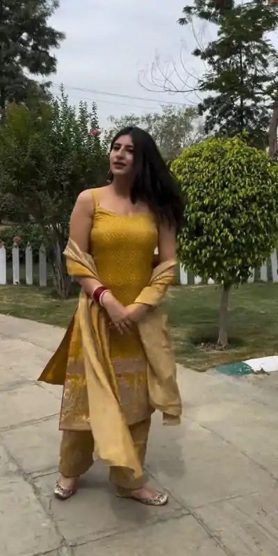VLM 191 Yellow color Georgette Embroidery Digital Print Salwar Suit Casual, Wedding, Party, Festive, Events . Expected Delivery 4-6 Working Days @1999/- | Jump Suits, Casual Suits, Creative suits, Designer Suits, Palazzo Suits, Party Wear Suits, Patiala Suits, Salwar suit, Straight Suits
