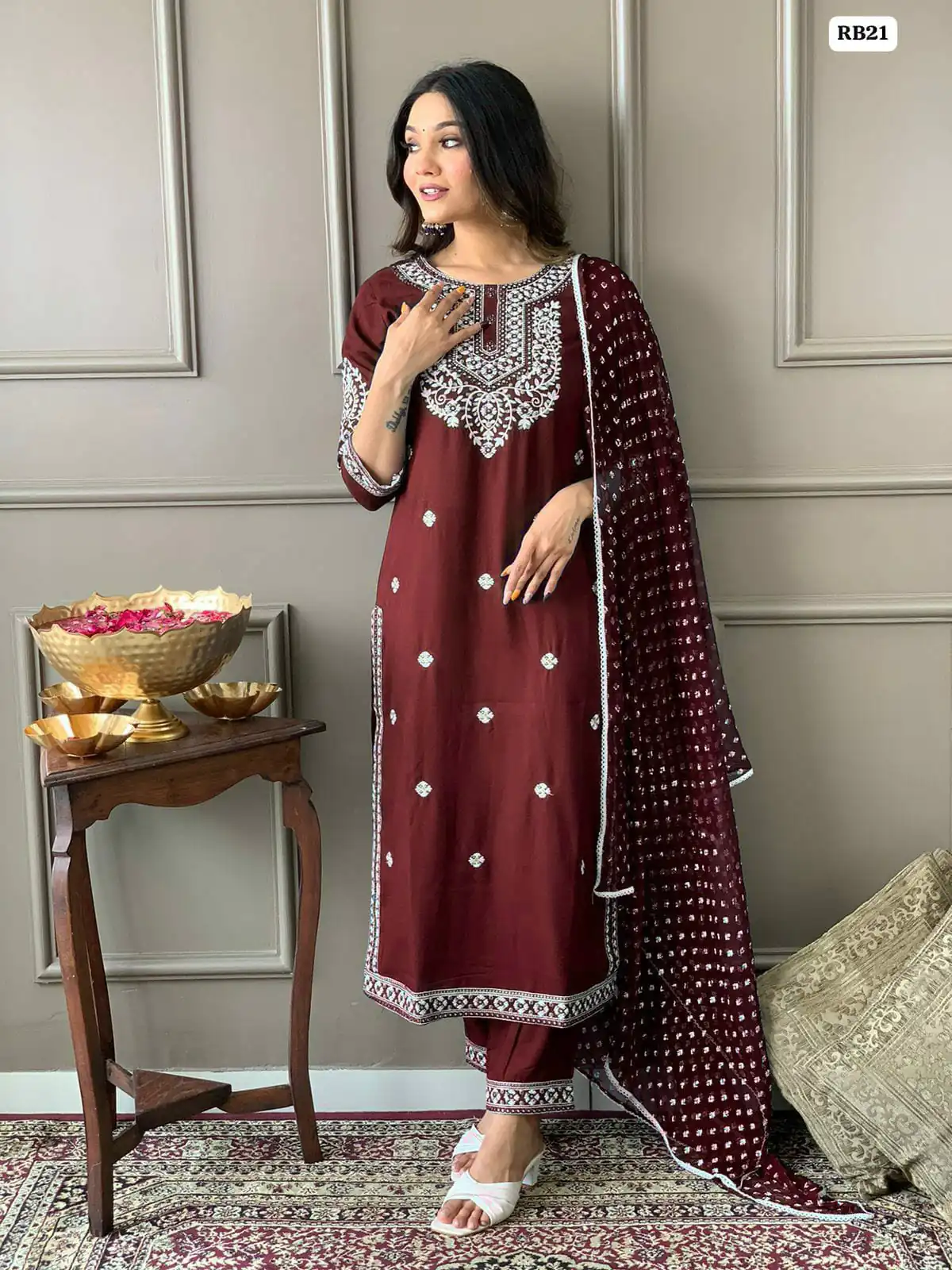 MF 462 Maroon Color Heavy Rayon Kurti Wid Full Mirror Work Kurti Wedding, Party, Festive, Events Etc.   Expected Delivery 4-6 Working Days @1649/- | Bollywood Kurti, Creative Kurtis, Designer Kurti, Kurti, Party Wear Kurti, Selfie Kurti