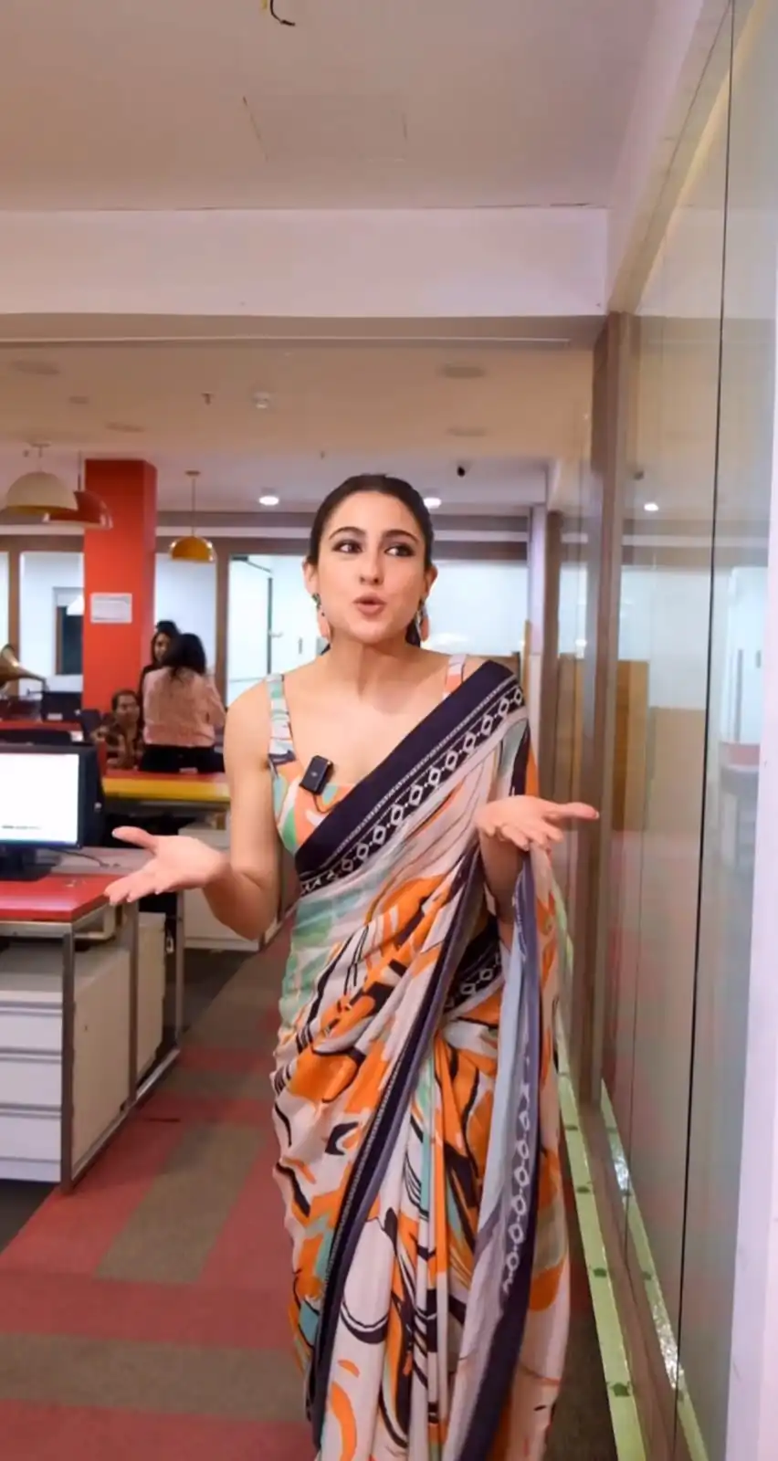 JM Sara Ali Malty Color Satin Silk Blouse Digital Printed Saree , Party Wear, Events, Festivals Expected Delivery 4-6 Working Days 1549/- | Bollywood Sarees, Creative Sarees, Designer Sarees, Embroidered Sarees, Ethnic Saree, Modern Digital sarees, Party Wear Sarees, Sarees