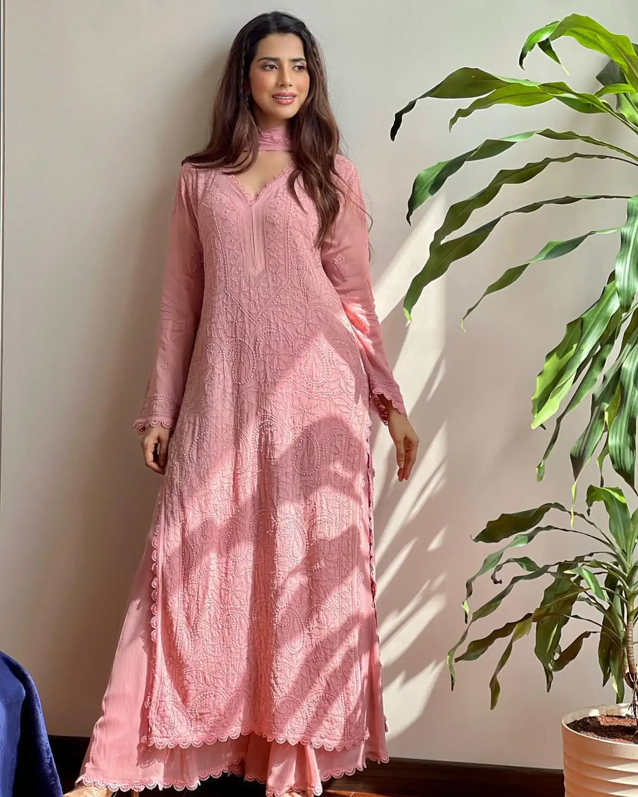 BE 170 Baby Pink Color Georgette Thread Embroidery Salwar Suit Wedding, Party, Festive events, etc.  Expected Delivery  4-6 Working Days @1999/- | Casual Suits, Creative suits, Designer Suits, Palazzo Suits, Party Wear Suits, Patiala Suits, Salwar suit, Straight Suits