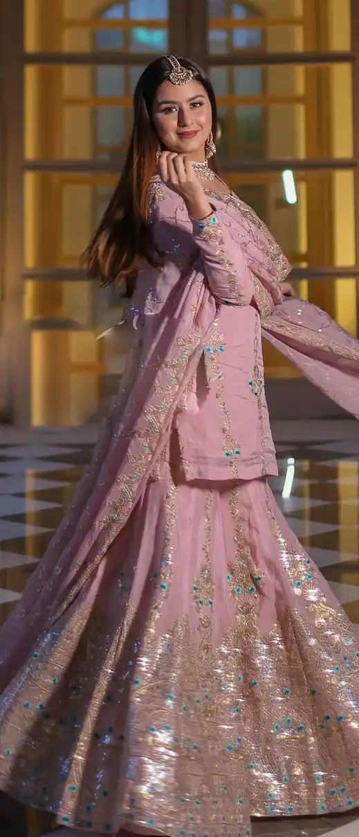 VLM 148 Pink color Foix Georgette Embroidery Salwar Suit Casual, Wedding, Party, Festive, Events . Expected Delivery  4-6 Working Days @2299/- | Jump Suits, Casual Suits, Creative suits, Designer Suits, Palazzo Suits, Party Wear Suits, Patiala Suits, Salwar suit, Straight Suits