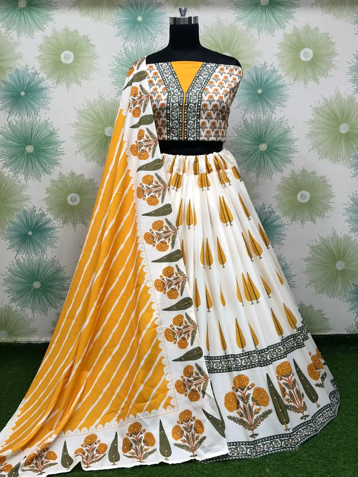 RC 231 White Color Silk Embroidery Sequins Amazing Print Lehenga Choli Casual, Party Wedding, Festive, Events Etc. Delivery  4-6 Working Days 1999/- | Bollywood Lehenga, Creative Lehenga, Designer Lehenga, Embroidered Lehenga, Lehenga, Party Wear Lehenga