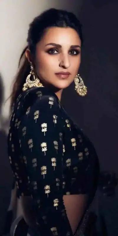 DS NO : BT 255 Black Georgette Silk Zari & Thread Work Saree. Blouse : Heavy Banglory Silk Party Wear, Traditional Wear, Wedding Wear, Events Etc.@1799/- | Bollywood Sarees, Creative Sarees, Designer Sarees, Ethnic Saree, Modern Digital sarees, Party Wear Sarees, Sarees