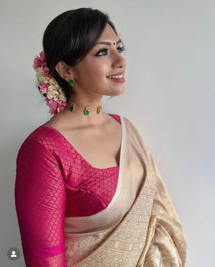 DDF Cream Color Soft Lichi Silk Ordinary Design Rich Pallu Saree Casual, Party Wear, Events, Festivals Etc. Expected Delivery 4-6 Working Days 1399/ | Bollywood Sarees, Creative Sarees, Designer Sarees, Embroidered Sarees, Ethnic Saree, Modern Digital sarees, Party Wear Sarees, Sarees