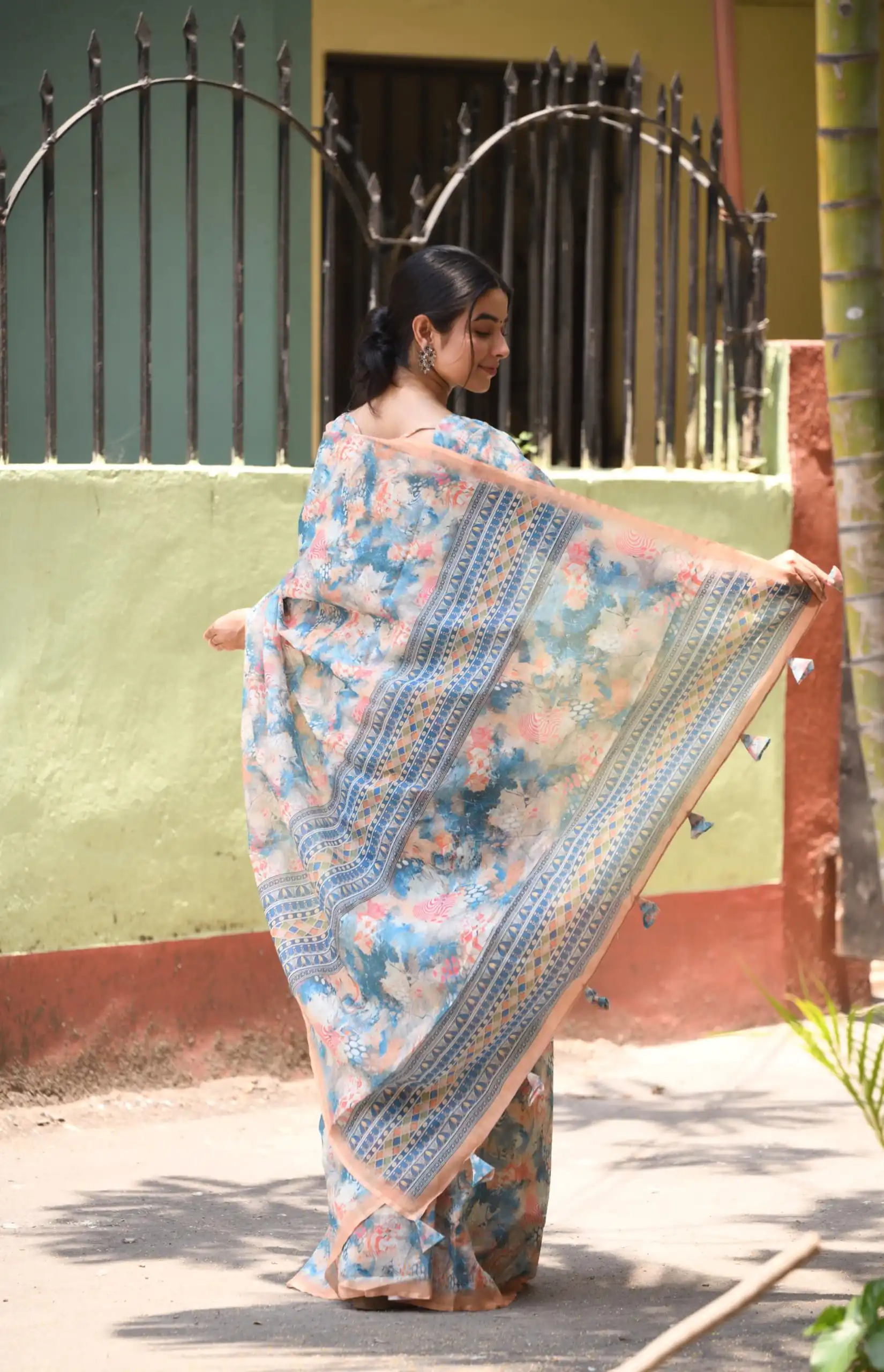 Veechis 111 Sky Blue Color Linen Beautiful Digital Printed Work Saree Casual, Party Festive, Events. Expected Delivery 4-6 Working Days @1549/- | Bollywood Sarees, Creative Sarees, Designer Sarees, Embroidered Sarees, Modern Digital sarees, Party Wear Sarees, Sarees