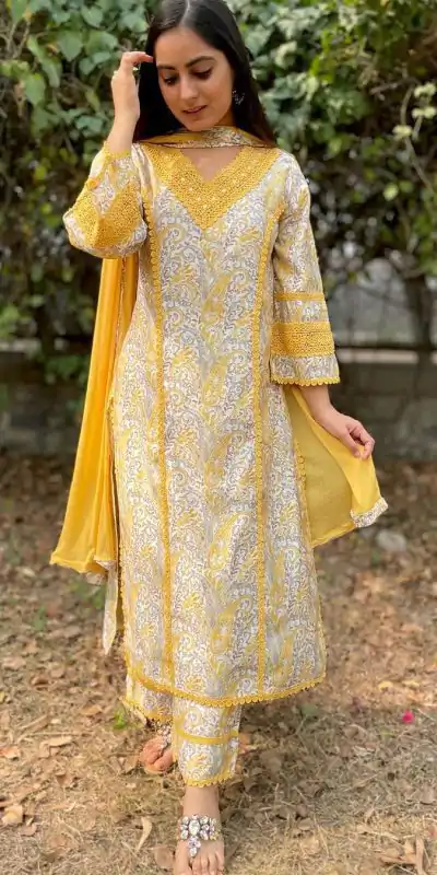 AD 158 Yellow  Color Maslin Digital Printed Diamond Salwar Suit Wedding, Party, Festive, Events Expected Delivery 4-6 Working Days @ 1899/- | Casual Suits, Creative suits, Designer Suits, Palazzo Suits, Party Wear Suits, Patiala Suits, Salwar suit, Straight Suits