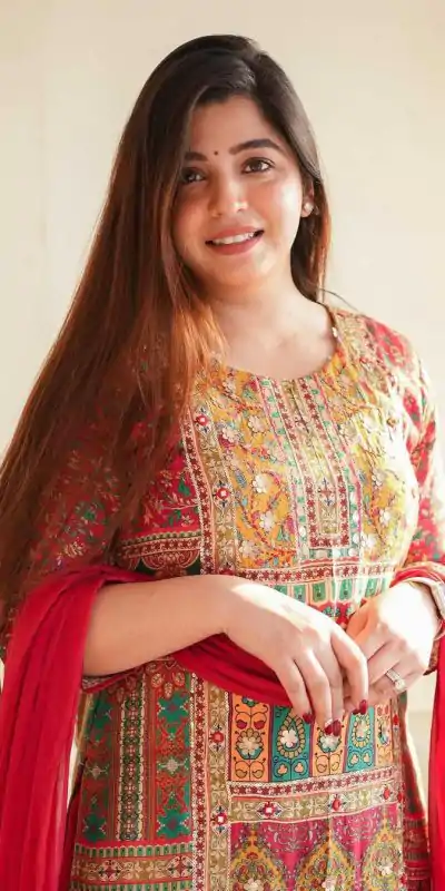 LG 1852 Pink color Maslin Printed Real Mirror Work Salwar Suit Casual, Wedding, Party, Festive, Events . Expected Delivery 4-6 Working Days @1949/- | Casual Suits, Creative suits, Designer Suits, Palazzo Suits, Party Wear Suits, Patiala Suits, Salwar suit, Straight Suits