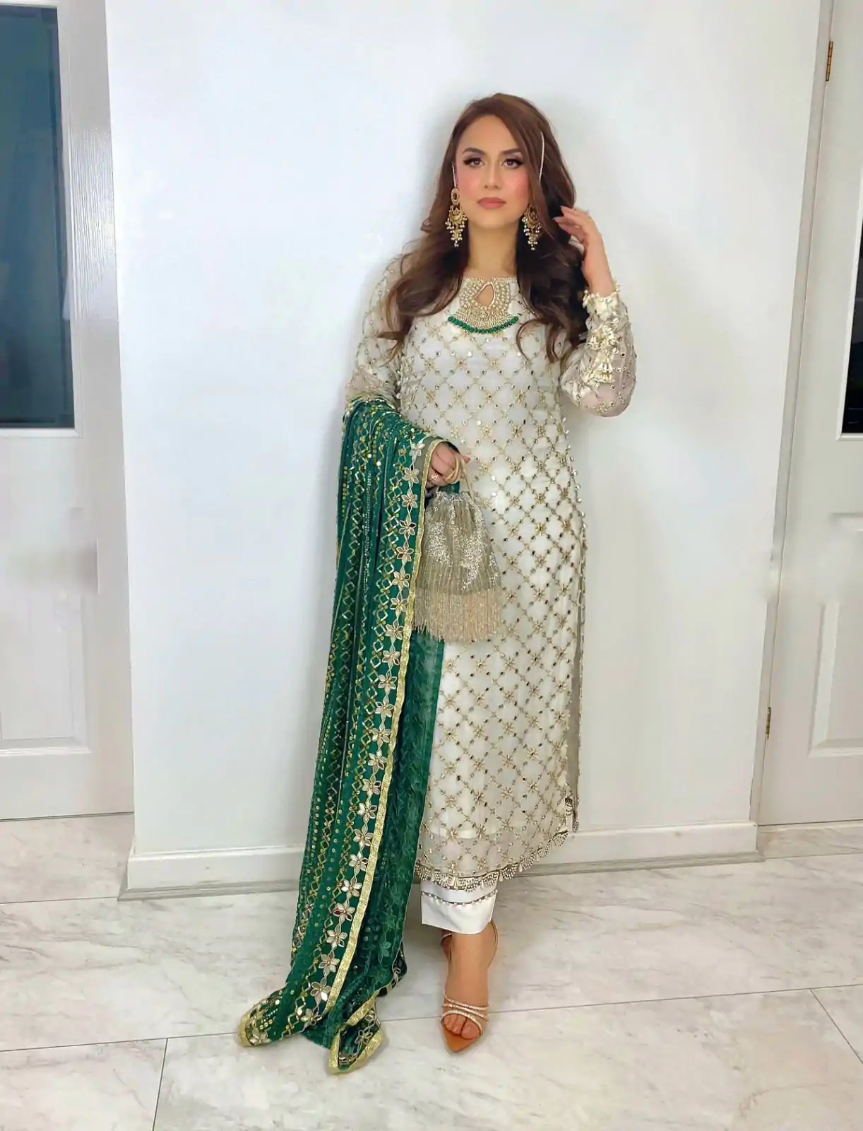 SRK 5133 White & Green Color Faux Georgette Embroidery Salwar Suit Wedding, Party, Festive, Events Expected Delivery 4-6 Working Days @ 2449/- | Casual Suits, Creative suits, Designer Suits, Palazzo Suits, Party Wear Suits, Patiala Suits, Salwar suit, Straight Suits