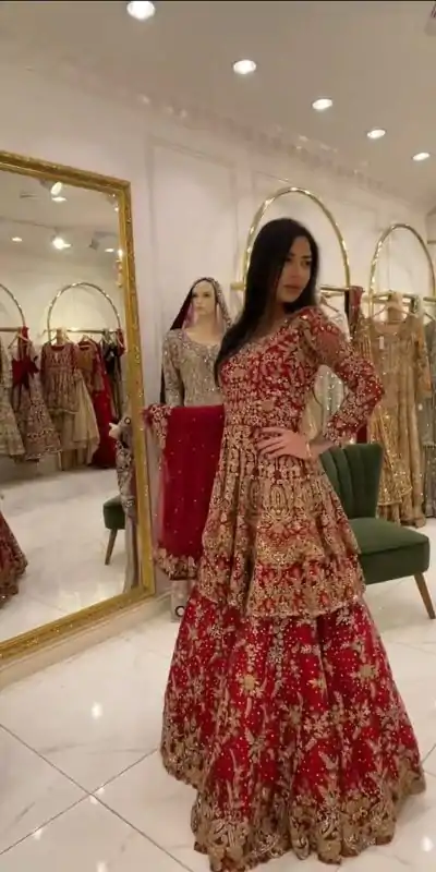 KD 1464 Red Color Georgette Thread Sequence Lehenga Choli Casual, Party Wear, Wedding, Events Etc. Expected Delivery 4-6 Working Days @2399/- | Bollywood Lehenga, Creative Lehenga, Designer Lehenga, Embroidered Lehenga, Lehenga, Party Wear Lehenga