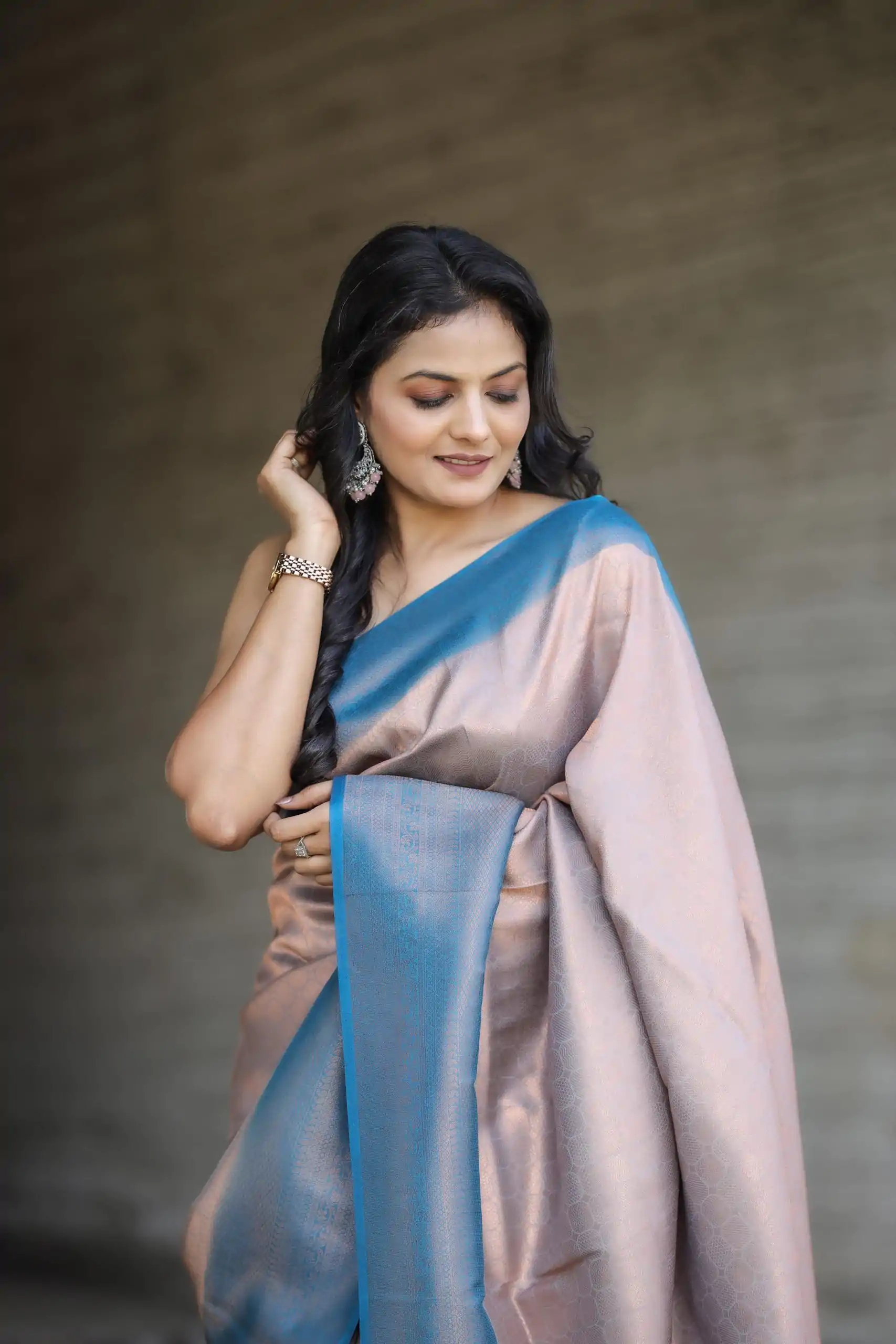 GK Kubera Grey Color Soft Silk Beautiful Rich Pallu All Over Saree Events Casual Wedding Festive . Expected Delivery  4-6 Working Days @1999/- | Bollywood Sarees, Creative Sarees, Designer Sarees, Embroidered Sarees, Ethnic Saree, Modern Digital sarees, Party Wear Sarees, Sarees