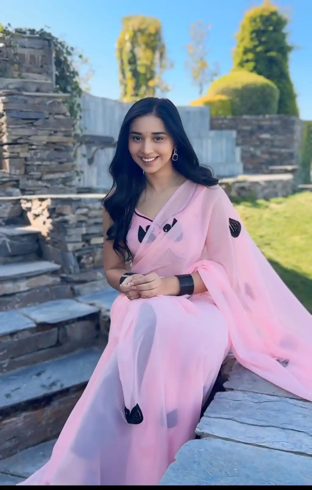   SC 290 Baby Pink Color Pure Soft Georgette Silk Design All Over Saree , Party Wear, Events, Festivals Expected Delivery 4-6 Working Days 1599/- | Bollywood Sarees, Creative Sarees, Designer Sarees, Embroidered Sarees, Ethnic Saree, Modern Digital sarees, Party Wear Sarees, Sarees