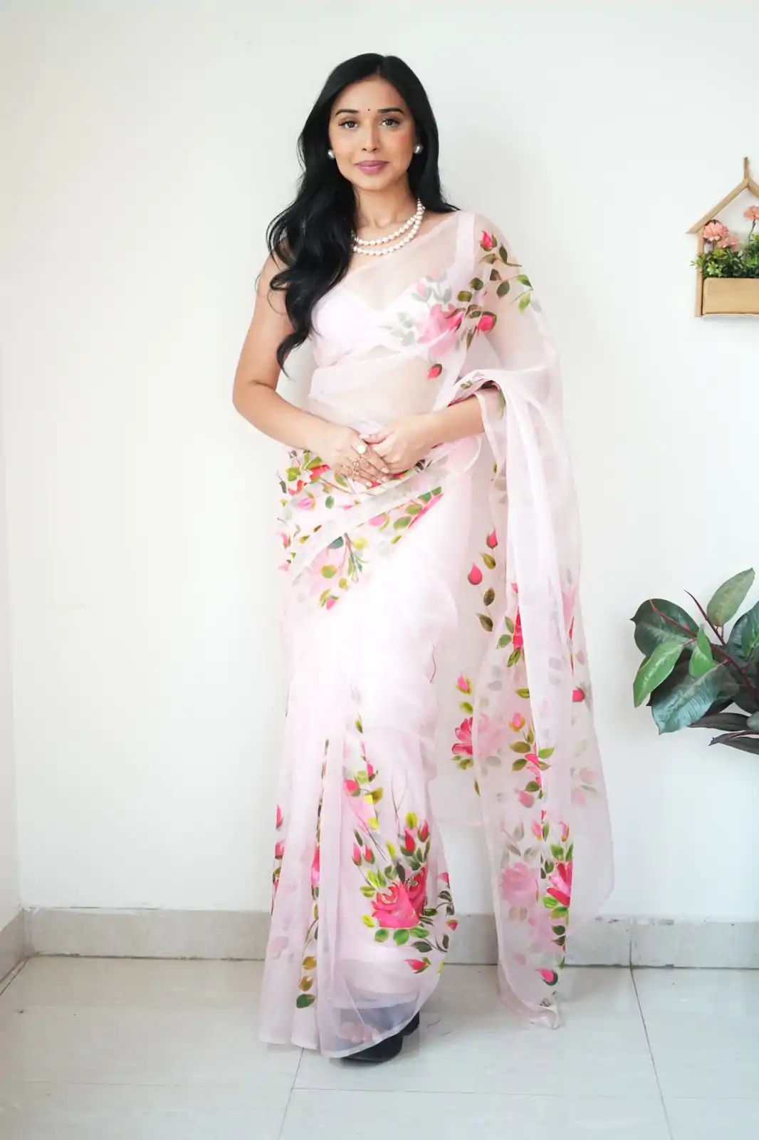  SC 284 White Color Soft Organza Digital Printed Saree , Party Wear, Events, Festivals Expected Delivery 4-6 Working Days 1599/- | Bollywood Sarees, Creative Sarees, Designer Sarees, Embroidered Sarees, Ethnic Saree, Modern Digital sarees, Party Wear Sarees, Sarees