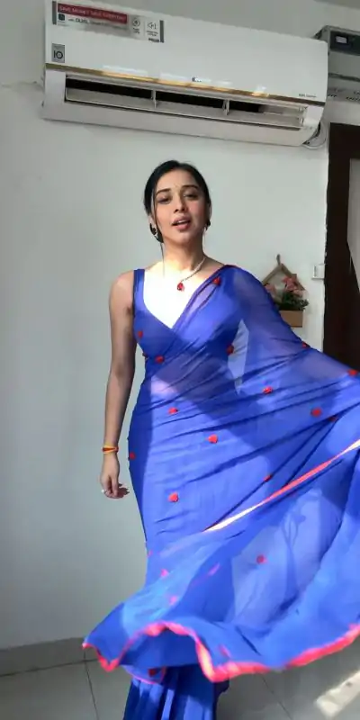 SC 288 Royal Blue Color Pure Soft Georgette Silk Design All Over Saree , Party Wear, Events, Festivals Expected Delivery 4-6 Working Days 1599/- | Bollywood Sarees, Creative Sarees, Designer Sarees, Embroidered Sarees, Ethnic Saree, Modern Digital sarees, Party Wear Sarees, Sarees