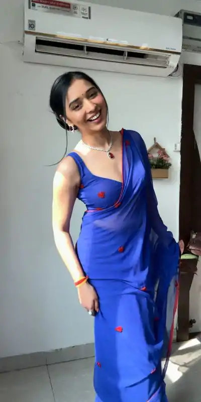 SC 288 Royal Blue Color Pure Soft Georgette Silk Design All Over Saree , Party Wear, Events, Festivals Expected Delivery 4-6 Working Days 1599/- | Bollywood Sarees, Creative Sarees, Designer Sarees, Embroidered Sarees, Ethnic Saree, Modern Digital sarees, Party Wear Sarees, Sarees