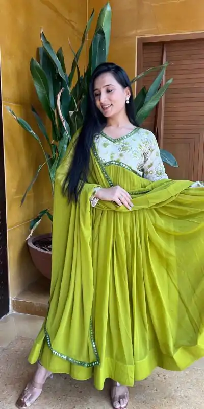  Ram 013 Green Color Fox Georgette Position Print Work Gown Casual, Wedding, Party, Festive, Events Etc. Expected Delivery 4-6 Working Days @2049/- | Bollywood Gowns, Creative Gowns, Designer Gowns, Embroidered Gowns, Gowns, Party Wear Gowns
