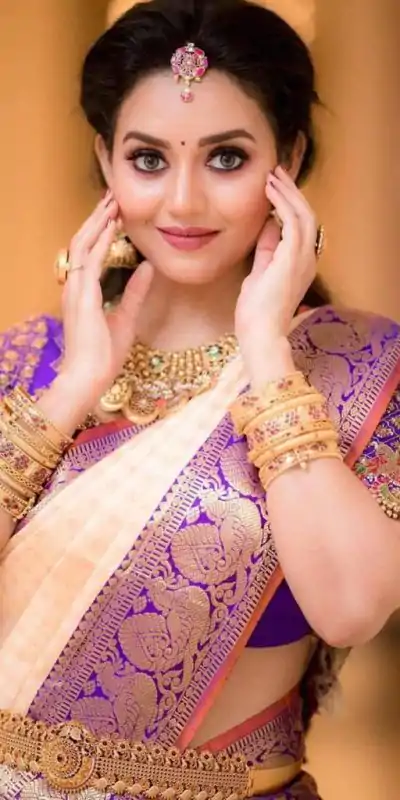 KP 3091 Golden Color Soft Lichi Silk Jacquard On All Over Saree Casual, Party Wear, Wedding, Events Etc. Expected Delivery 4-6 Working Days @1499/- | Bollywood Sarees, Creative Sarees, Designer Sarees, Embroidered Sarees, Ethnic Saree, Modern Digital sarees, Party Wear Sarees, Sarees