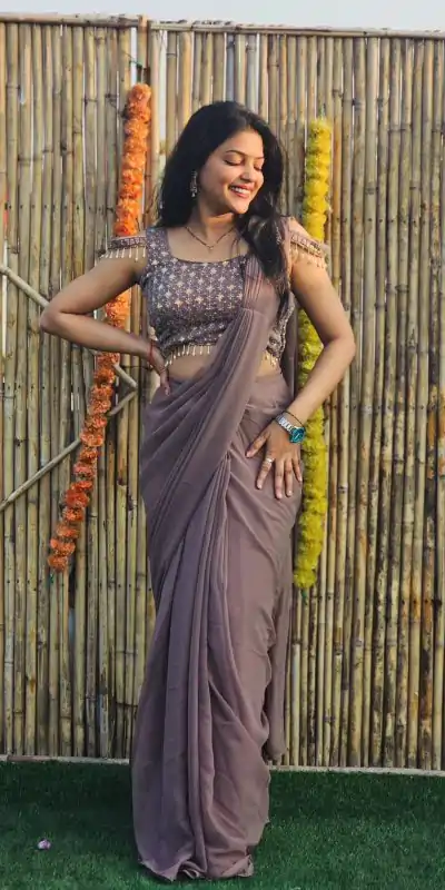RANGILA Grey Color Faux Georgette Sequence Embroidery Saree Casual, Party Wear, Wedding, Events, Etc. Expected Delivery 4-6 Working Days 1899/- | Bollywood Sarees, Creative Sarees, Designer Sarees, Embroidered Sarees, Ethnic Saree, Modern Digital sarees, Party Wear Sarees, Sarees