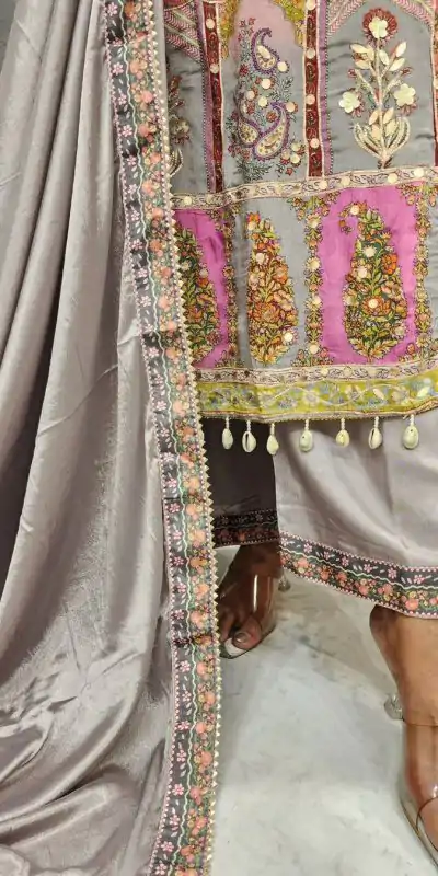 LG 1856 Grey color Maslin Printed And Coin Work Salwar Suit Casual, Wedding, Party, Festive, Events . Expected Delivery 4-6 Working Days @1899/- | Casual Suits, Creative suits, Designer Suits, Palazzo Suits, Party Wear Suits, Patiala Suits, Salwar suit, Straight Suits