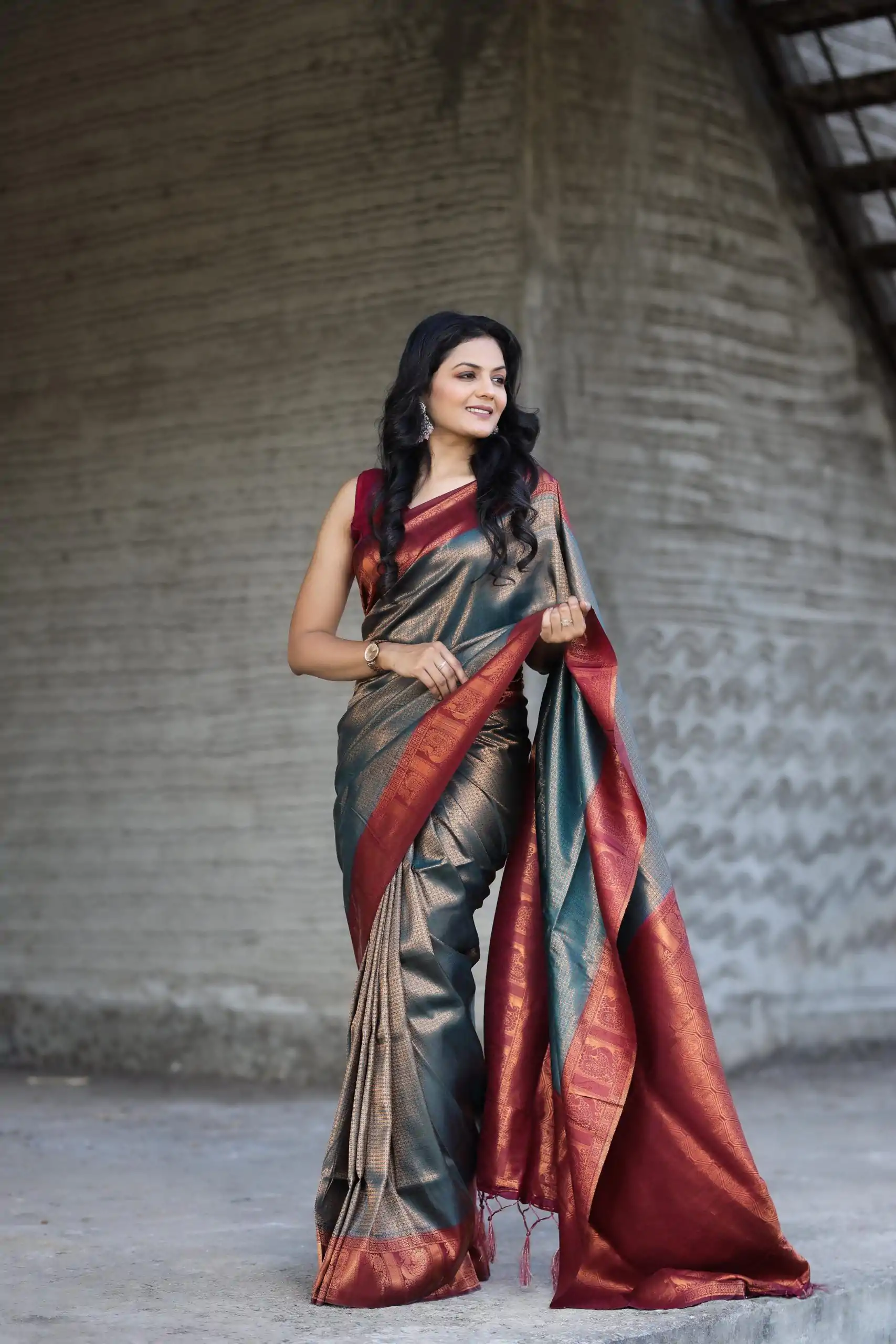 GK Mayurika Grey Color Soft Silk Beautiful Rich Pallu All Over Saree Events Casual Wedding Festive . Expected Delivery  4-6 Working Days @1999/- | Bollywood Sarees, Creative Sarees, Designer Sarees, Embroidered Sarees, Ethnic Saree, Modern Digital sarees, Party Wear Sarees, Sarees