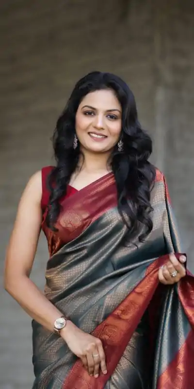 GK Mayurika Grey Color Soft Silk Beautiful Rich Pallu All Over Saree Events Casual Wedding Festive . Expected Delivery 4-6 Working Days @1999/- | Bollywood Sarees, Creative Sarees, Designer Sarees, Embroidered Sarees, Ethnic Saree, Modern Digital sarees, Party Wear Sarees, Sarees