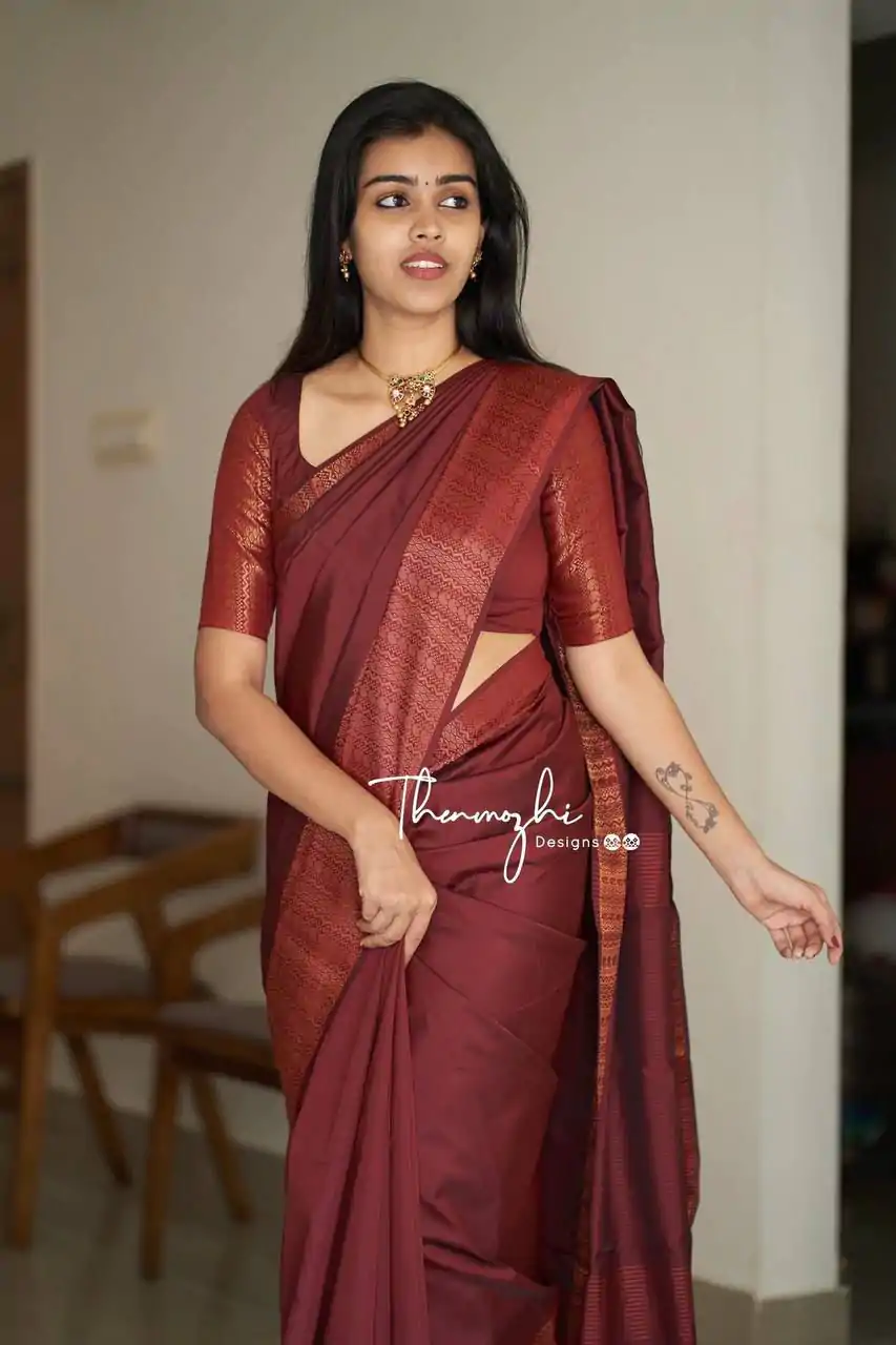 KP 3092 Maroon Color Soft Lichi Silk Jacquard On All Over Saree Casual, Party Wear, Wedding, Events Etc. Expected Delivery 4-6 Working Days @1399/- | Bollywood Sarees, Creative Sarees, Designer Sarees, Embroidered Sarees, Ethnic Saree, Modern Digital sarees, Party Wear Sarees, Sarees